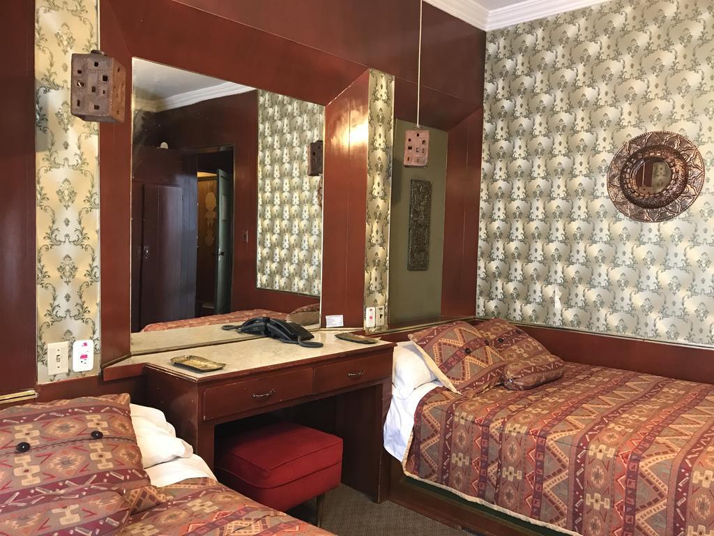 Hotel Inca Imperial キト エクステリア 写真