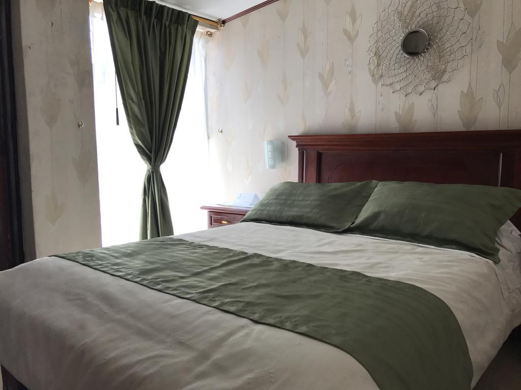 Hotel Inca Imperial キト エクステリア 写真